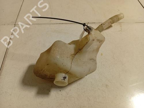 Used Windscreen washer tank Windscreen washer tank 37093222 37093222