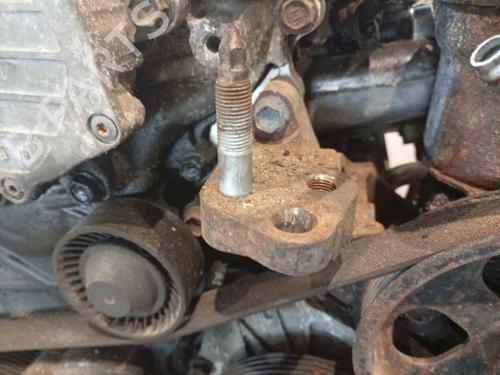 Supporto Supporto TOYOTA AVENSIS (_T25_) 2.2 D-CAT (ADT251_, ADT251R) (177 hp) 37625941 37625941