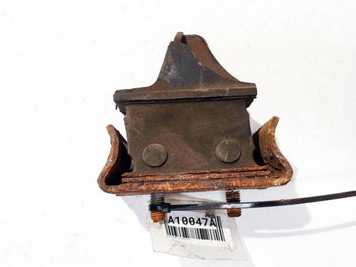 Used Engine mount Engine mount VW LT 28-35 II Bus (2DB, 2DE, 2DK) 2.8 TDI (158 hp) 32534982 32534982