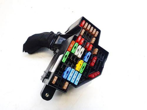 Used Fuse box Fuse box SKODA OCTAVIA II (1Z3) 1.9 TDI (105 hp) 32537640 32537640