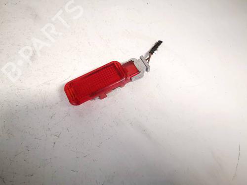 interior-roof-light-audi-a4-b5-8d2-1994-1995-1996-1997-1998-1999-2000-2001-34915438 main image