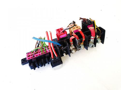 Used Fuse box Fuse box VW GOLF IV (1J1) 1.6 (102 hp) 32914444 32914444