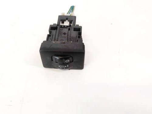 Used Switch Switch TOYOTA RAV 4 III (_A3_) 2.2 D 4WD (ALA30_, ALA30R) (136 hp) 35272407 35272407