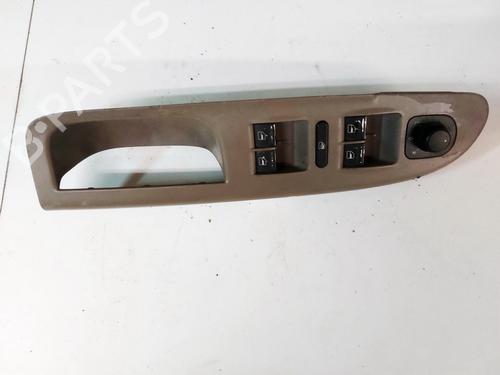 Used Switch VW PASSAT B6 (3C2) 2.0 TDI (140 hp) 32908063