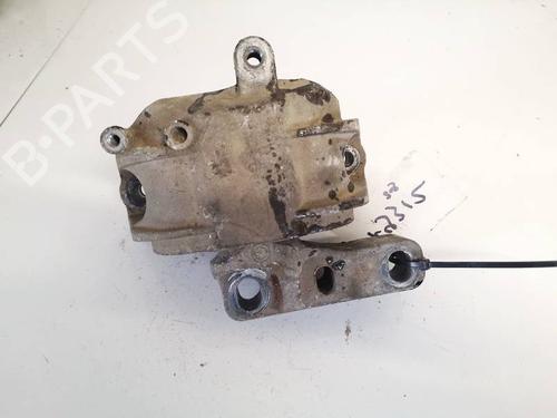 Used Engine mount Engine mount SKODA OCTAVIA II (1Z3) 2.0 TDI 16V (140 hp) 32962874 32962874