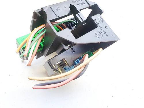 Fuse box CITROËN C8 (EA_, EB_) 2.0 HDi | BP32626406E1