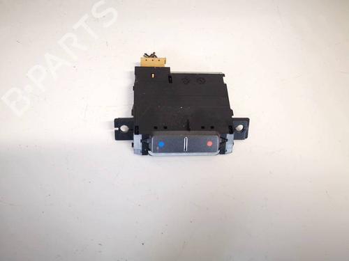 Used Switch Switch VW PHAETON (3D1, 3D2, 3D3, 3D4, 3D6, 3D7, 3D8, 3D9) 3.0 V6 TDI 4motion (240 hp) 35214691 35214691