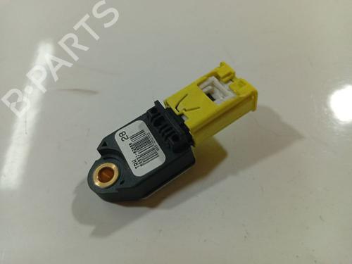 Used Electronic module Electronic module TOYOTA AURIS (_E15_) 1.4 D-4D (NDE150_, NDE150R) (90 hp) 32551251 32551251