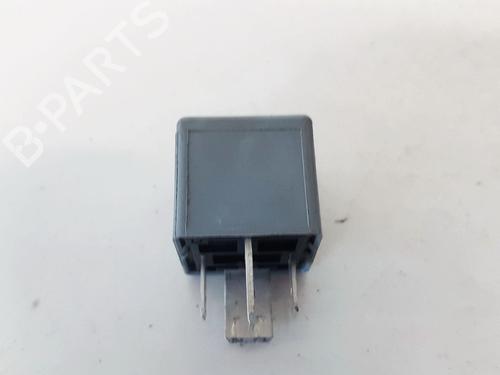 Electronic sensor AUDI A4 B5 (8D2) 1.9 TDI | BP33068158M84 - Image 3