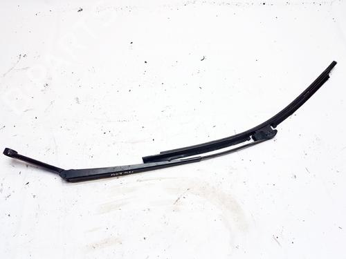 front-windshield-wiper-arm-audi-a6-c5-4b2-4b4-1997-1998-1999-2000-2001-2002-2003-2004-2005-33526314 main image