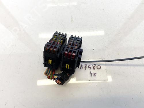 Used Fuse box Fuse box ALFA ROMEO 156 (932_) 2.4 JTD (932B1) (136 hp) 32891752 32891752
