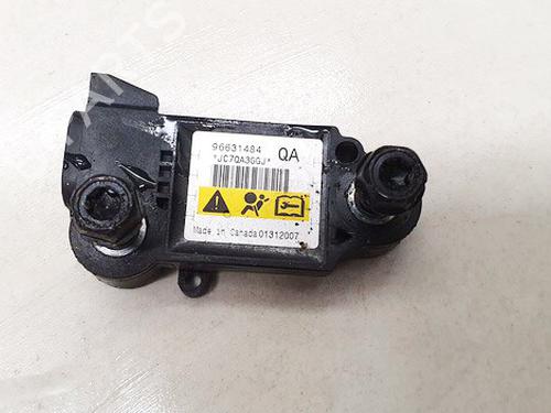 Used Electronic module Electronic module CHEVROLET CAPTIVA (C100, C140) 2.0 D (150 hp) 33104588 33104588