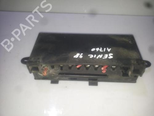 Used Fuse box Fuse box RENAULT MEGANE Scenic (JA0/1_) 1.6 e (JA0F) (90 hp) 33503002 33503002
