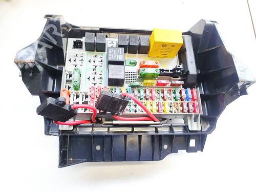 Used Fuse box Fuse box OPEL ASTRA G Hatchback (T98) 1.6 16V (F08, F48) (101 hp) 32958563 32958563
