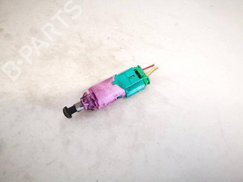 Used Electronic module Electronic module RENAULT LAGUNA III (BT0/1) 2.0 dCi (BT07, BT0J, BT14, BT1A, BT1S) (131 hp) 35335812 35335812