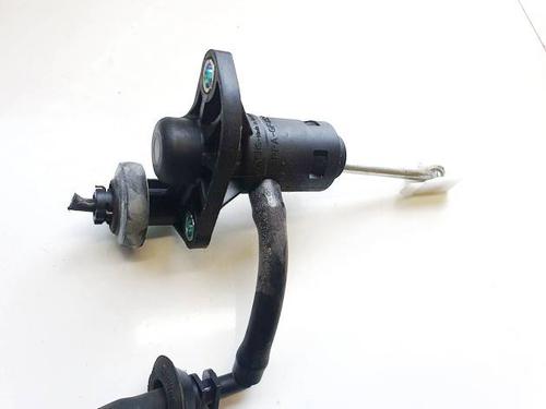 Clutch slave cylinder AUDI A4 B7 (8EC) 1.9 TDI | BP38739833M113 - Image 2