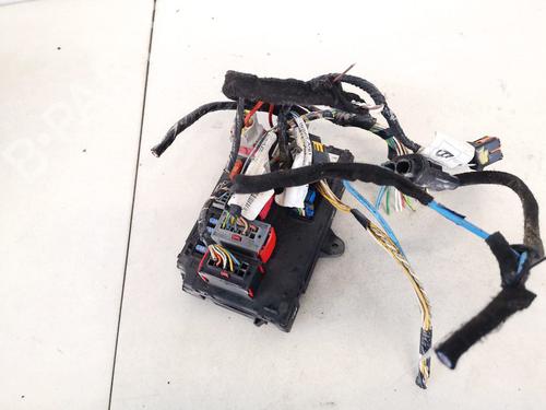 Used Fuse box Fuse box PEUGEOT 407 (6D_) 2.0 (6DRFNB, 6DRFNE) (136 hp) 32900965 32900965