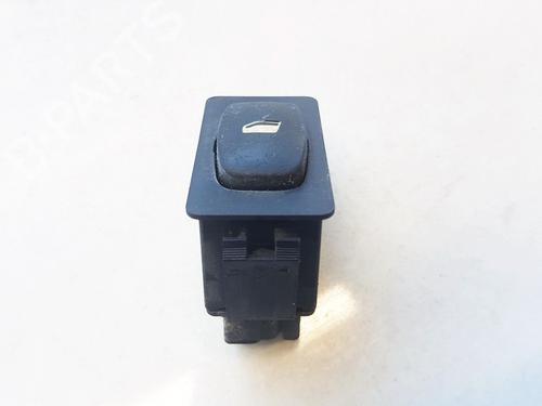 Used Switch Switch LANCIA PHEDRA (179_) 2.2 JTD (179AXC1A) (128 hp) 33104970 33104970