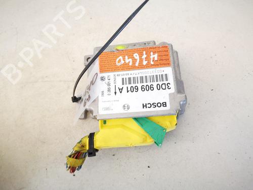 Used ECU airbags ECU airbags VW PHAETON (3D1, 3D2, 3D3, 3D4, 3D6, 3D7, 3D8, 3D9) 5.0 V10 TDI 4motion (313 hp) 32907143 32907143