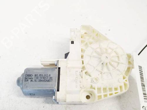 Used Right rear window motor Right rear window motor 37084826 37084826