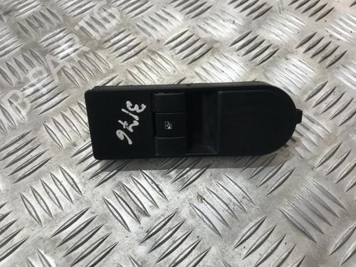 Used Switch Switch OPEL ZAFIRA / ZAFIRA FAMILY B (A05) 1.6 (M75) (105 hp) 33494325 33494325