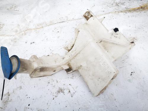 windscreen-washer-tank-vw-passat-b6-3c2-2005-2006-2007-2008-2009-2010-2011-35435712 main image