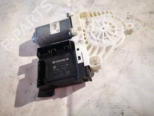 Left front window motor VW PASSAT B6 (3C2) 2.0 TDI | BP35285373E21 - Image 2