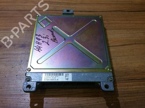 Used Engine control unit (ECU) Engine control unit (ECU) TOYOTA PREVIA I (_R1_, _R2_) 2.4 (TCR11_, TCR10_, TCR10R, TCR11R) (132 hp) 33479773 33479773