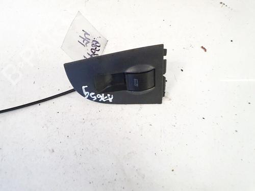 Used Switch AUDI A6 C5 (4B2, 4B4) 2.5 TDI (150 hp) 32891686