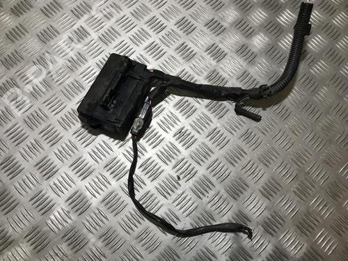 Used Fuse box Fuse box TOYOTA AVENSIS (_T25_) 2.0 D-4D (ADT250_, ADT250R) (126 hp) 33500265 33500265