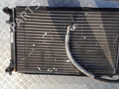 Used Water radiator Water radiator 35683385 35683385