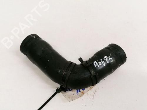 Used Pipe Pipe OPEL CORSA C (X01) 1.2 (F08, F68) (75 hp) 33084631 33084631