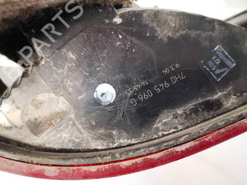 Right taillight VW TRANSPORTER T5 Van (7HA, 7HH, 7EA, 7EH) 1.9 TDI | BP35378928C35 - Image 3