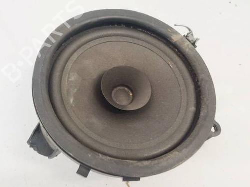 speaker-volvo-v70-ii-285-1999-2000-2001-2002-2003-2004-2005-2006-2007-2008-33488297 main image