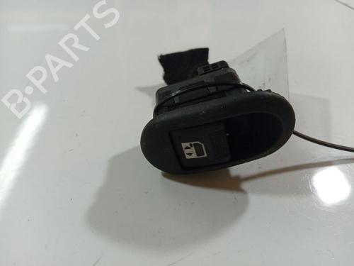 switch-peugeot-1007-km_-2005-32551292 main image