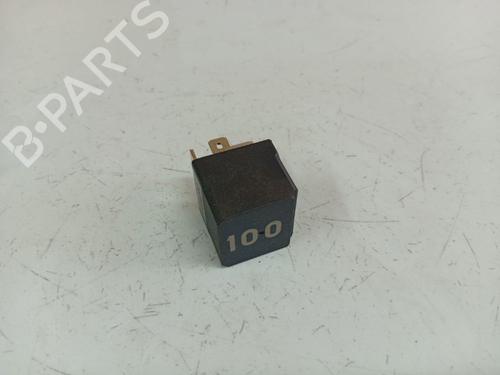 Używane Czujnik elektroniczny Czujnik elektroniczny VW PASSAT B7 (362) 1.6 TDI (105 hp) 37512949 37512949