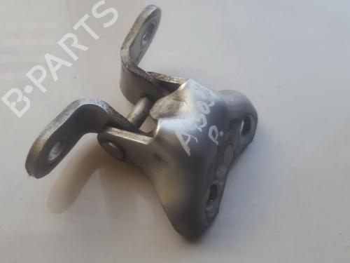hingedoor-check-strap-toyota-corolla-verso-_e12_-2001-2002-2003-2004-2005-2006-2007-33511073 main image