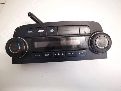 Used Climate control Climate control HONDA CR-V III (RE_) 2.2 i-CTDi 4WD (RE6) (140 hp) 35014516 35014516
