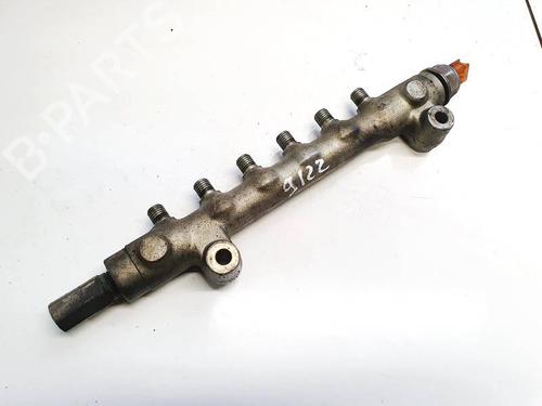 Used Injection rail Injection rail 35152664 35152664