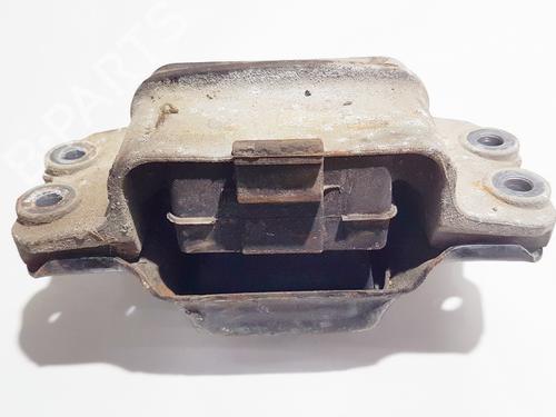 Engine mount VW GOLF V (1K1) 1.9 TDI | BP33063870M89 - Image 2
