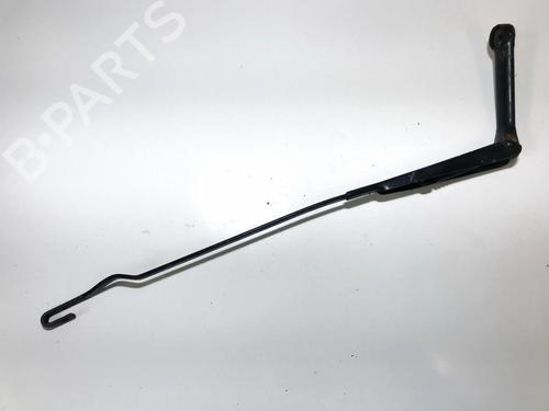 Used Front windshield wiper arm Front windshield wiper arm 33507933 33507933
