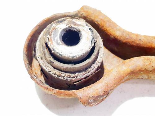 Used Left rear suspension arm Left rear suspension arm BMW 3 (E90) 320 d (177 hp) 35124253 35124253