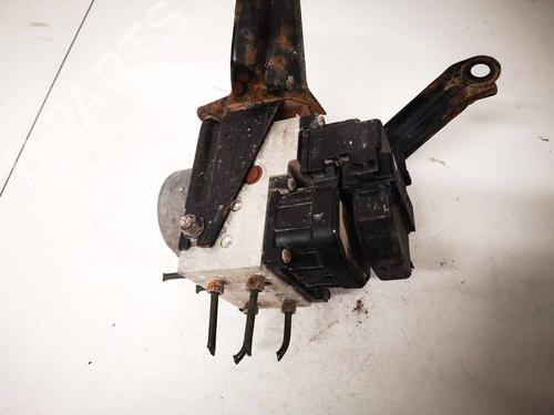 abs-pump-toyota-corolla-saloon-_e12_-2000-2001-2002-2003-2004-2005-2006-2007-2008-39061426 main image