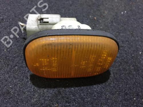 Used Right side indicator Right side indicator TOYOTA COROLLA Estate (_E11_) 1.4 16V (ZZE111_, ZZE111R) (97 hp) 35658625 35658625