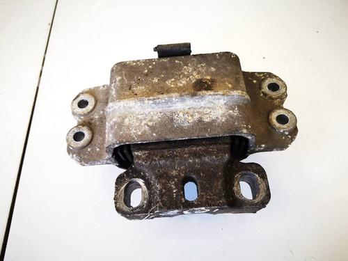 Used Engine mount Engine mount SKODA OCTAVIA II (1Z3) 1.9 TDI (105 hp) 32560668 32560668