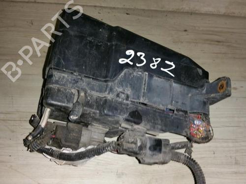 Used Fuse box Fuse box 33481079 33481079