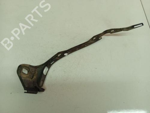 Used Rear bumper bracket Rear bumper bracket MERCEDES-BENZ B-CLASS Sports Tourer (W245) B 180 CDI (245.207) (109 hp) 39574938 39574938