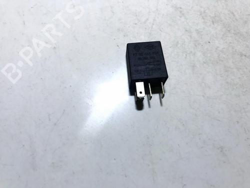 Used Electronic sensor Electronic sensor RENAULT MEGANE II (BM0/1_, CM0/1_) 1.6 16V (BM0C, CM0C) (113 hp) 33512848 33512848