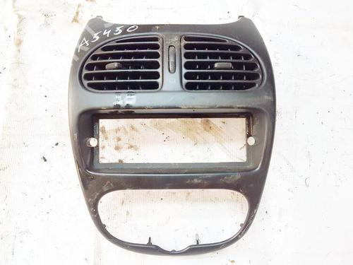 Used Air vent Air vent PEUGEOT 206 Hatchback (2A/C) 1.1 i (60 hp) 33524822 33524822