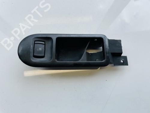 Interruttore VW PASSAT B5 Variant (3B5) 1.9 TDI (90 hp) 32880270